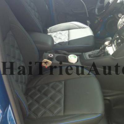Bọc ghế da cho xe ford escape