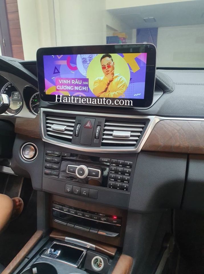 Màn hình android theo xe Mercedes E 250 4 Image