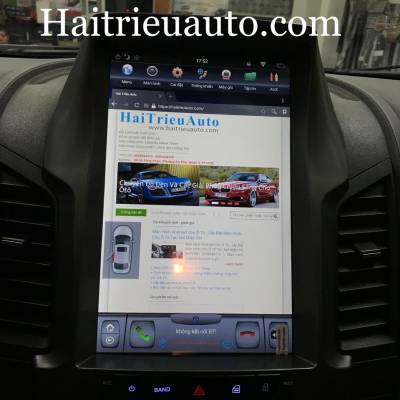 màn hình tesla cho xe Ford Explorer