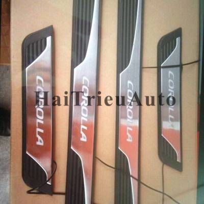 Màn hình DVD xe toyota RAV4