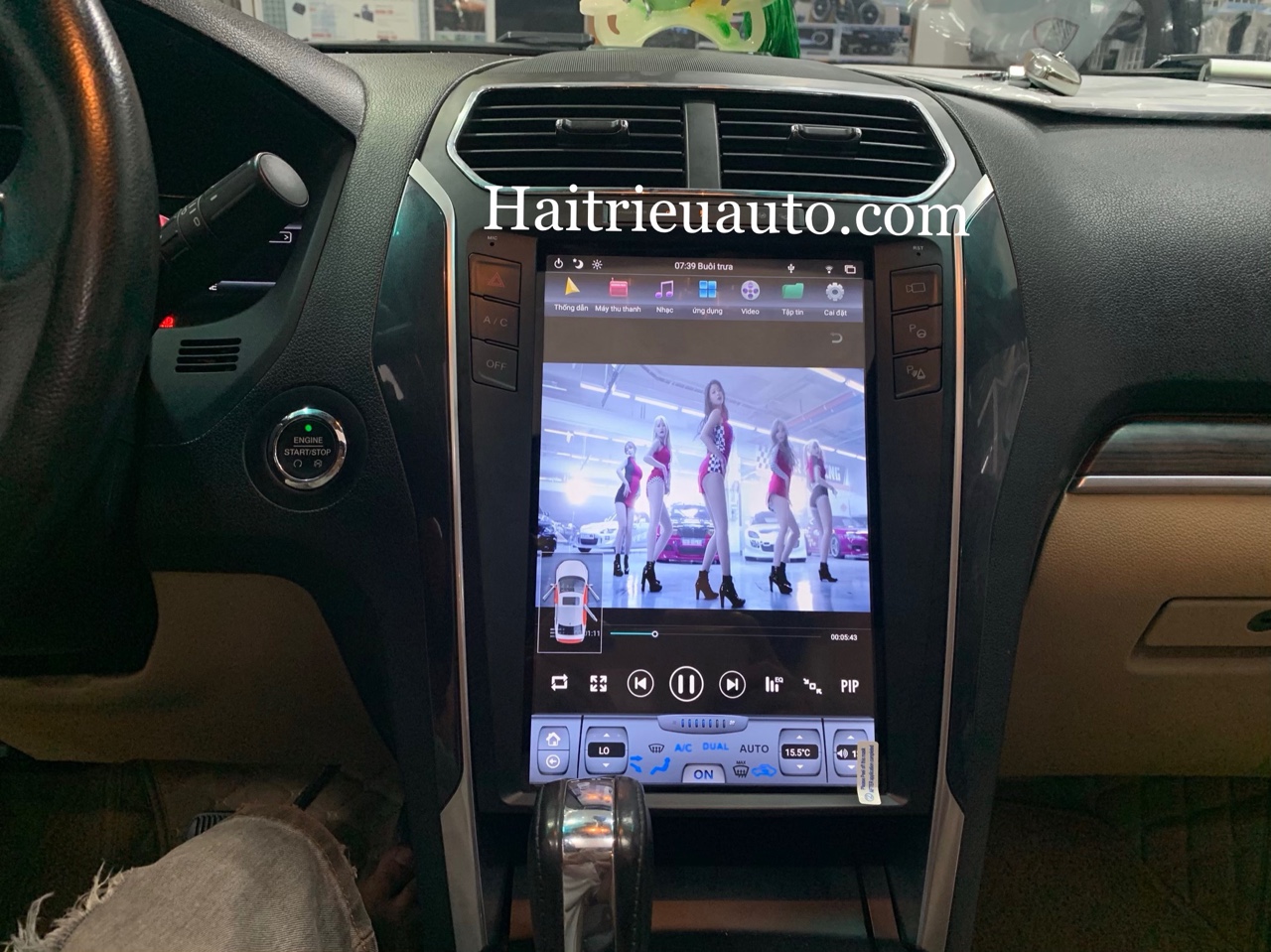 Màn hình tesla android xe Ford Explorer 6 Image