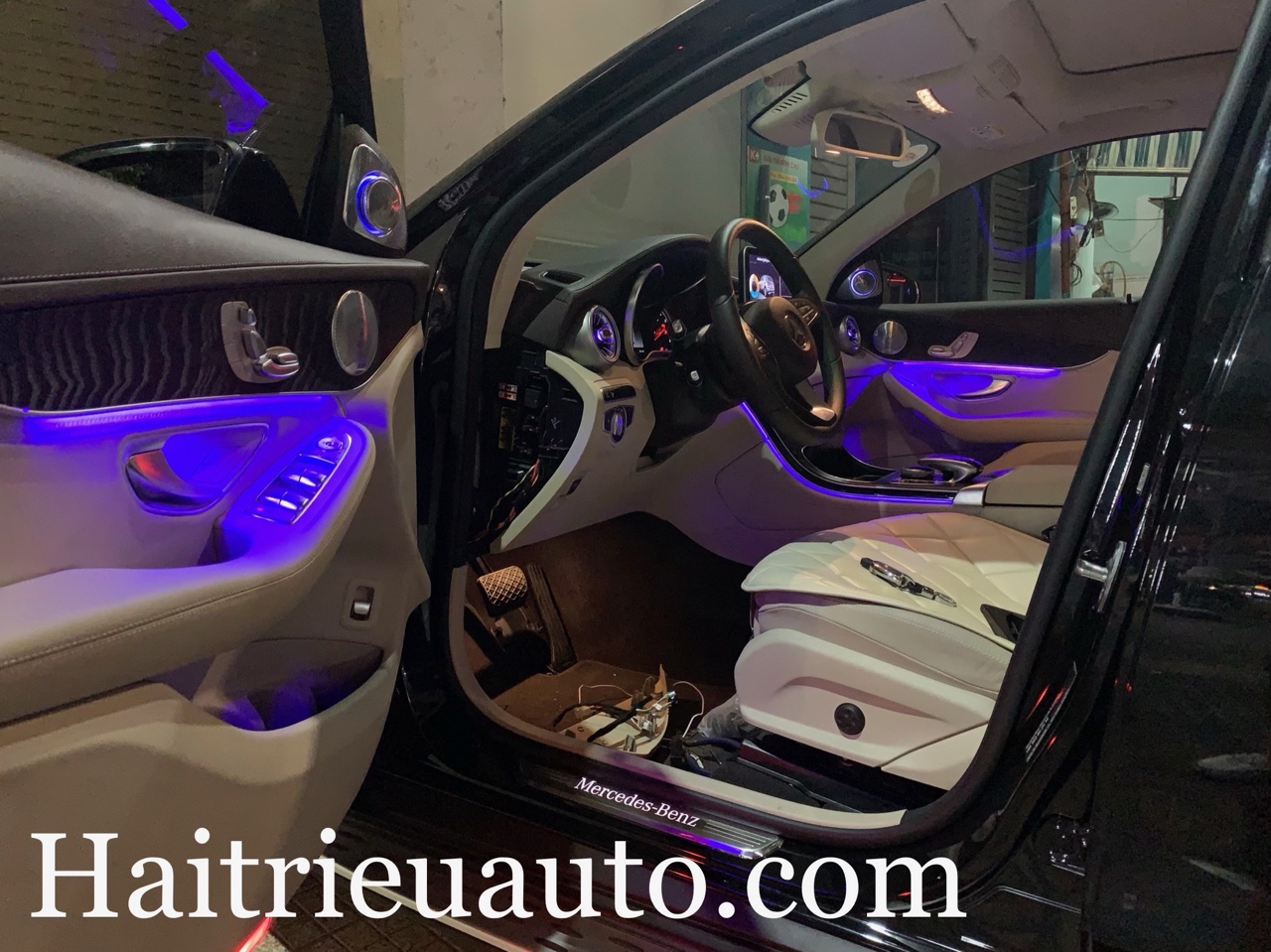 Nâng cấp led 64 mầu cho xe Mercedes GLC 5 Image
