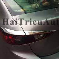 Mặt calang mẫu sao rơi Mazda 3