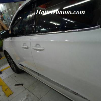 Mặt calang Kia Sedona