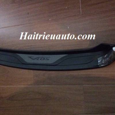 Đuôi cá thể thao Vios 2017