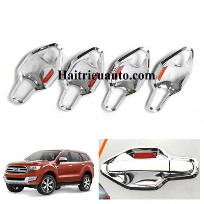 Chén cửa Ford Everest
