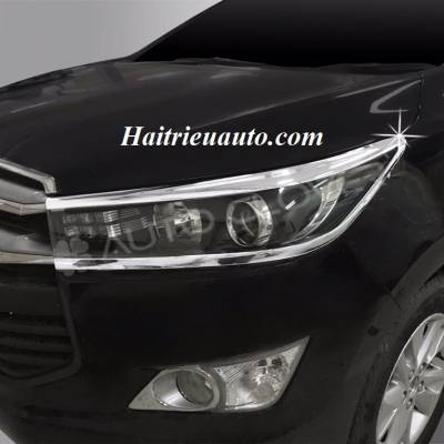 Viền đèn trước Innova 2017