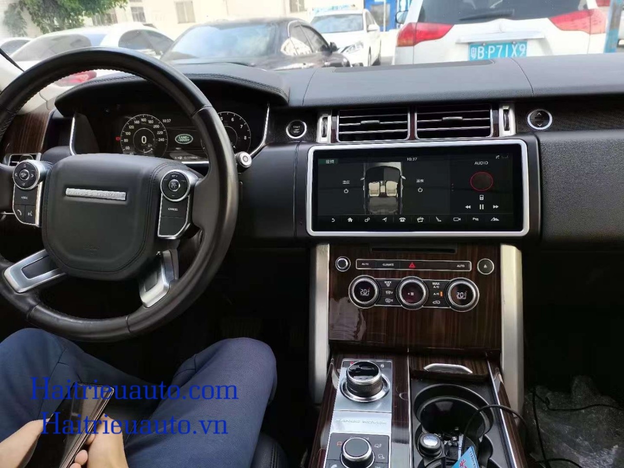 màn hình android theo xe Range Rover Vogue 12inch 4 Image