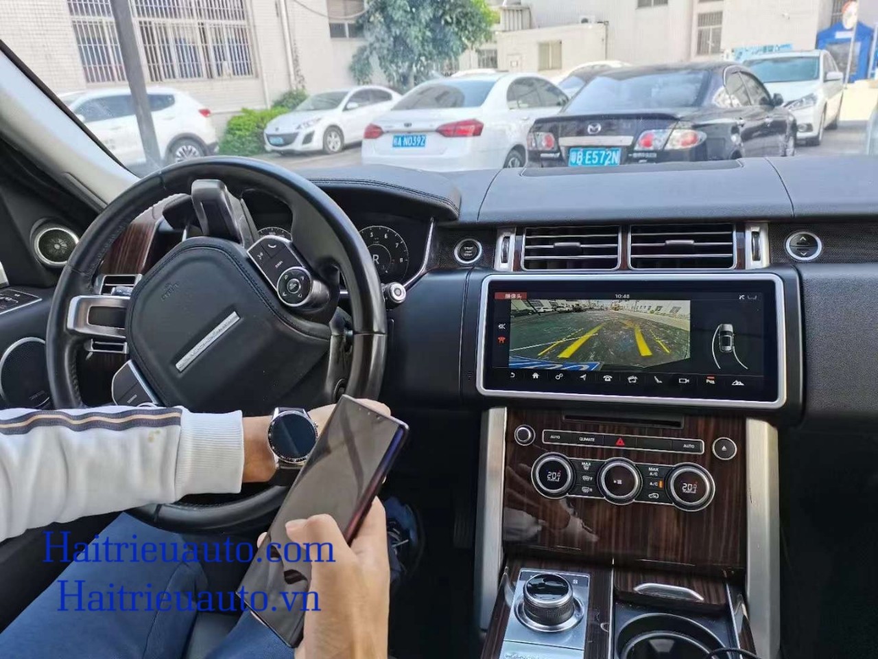 màn hình android theo xe Range Rover Vogue 12inch 5 Image