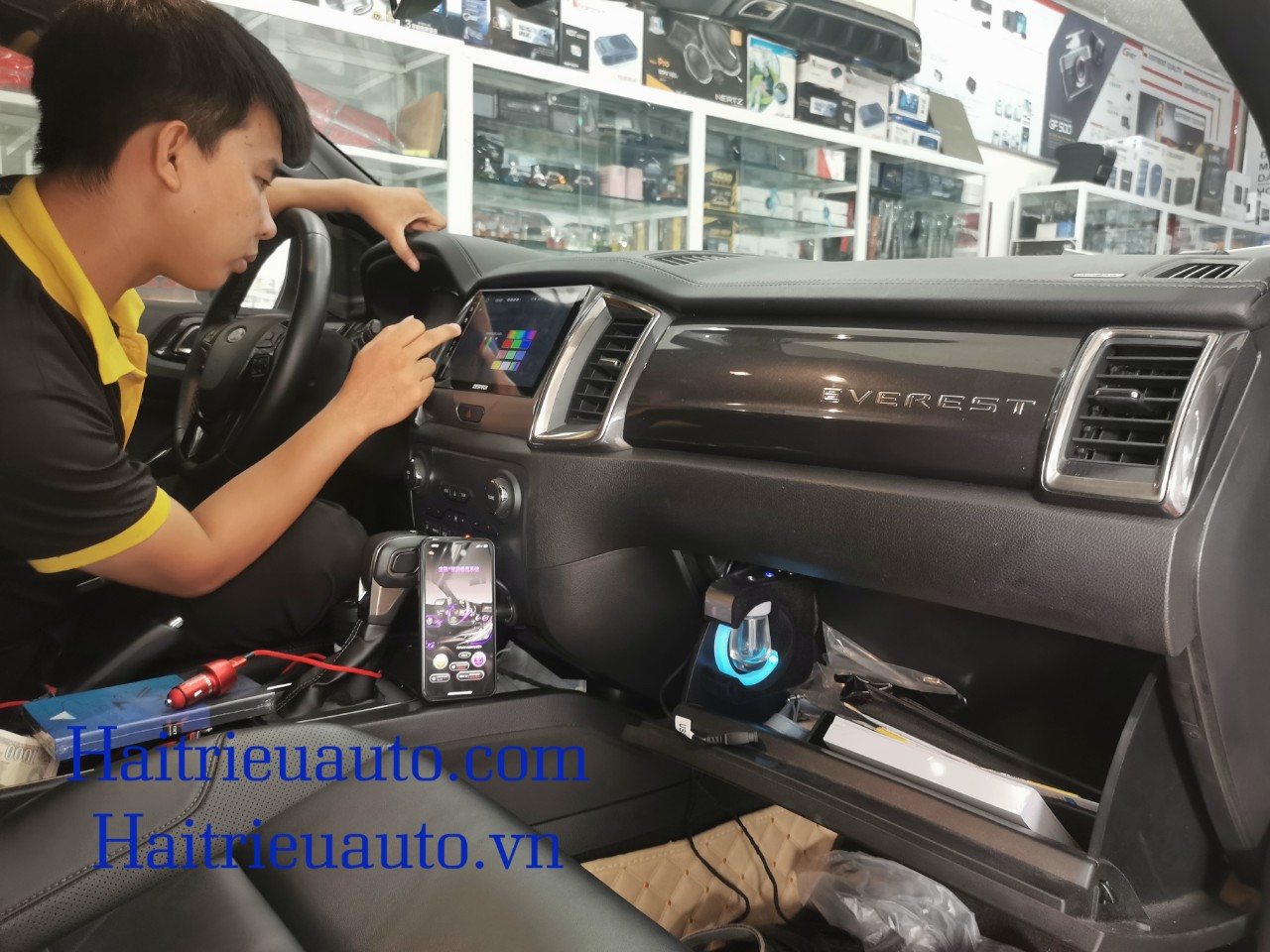 Hệ thống nước hoa xe Ford Ranger 3 Image