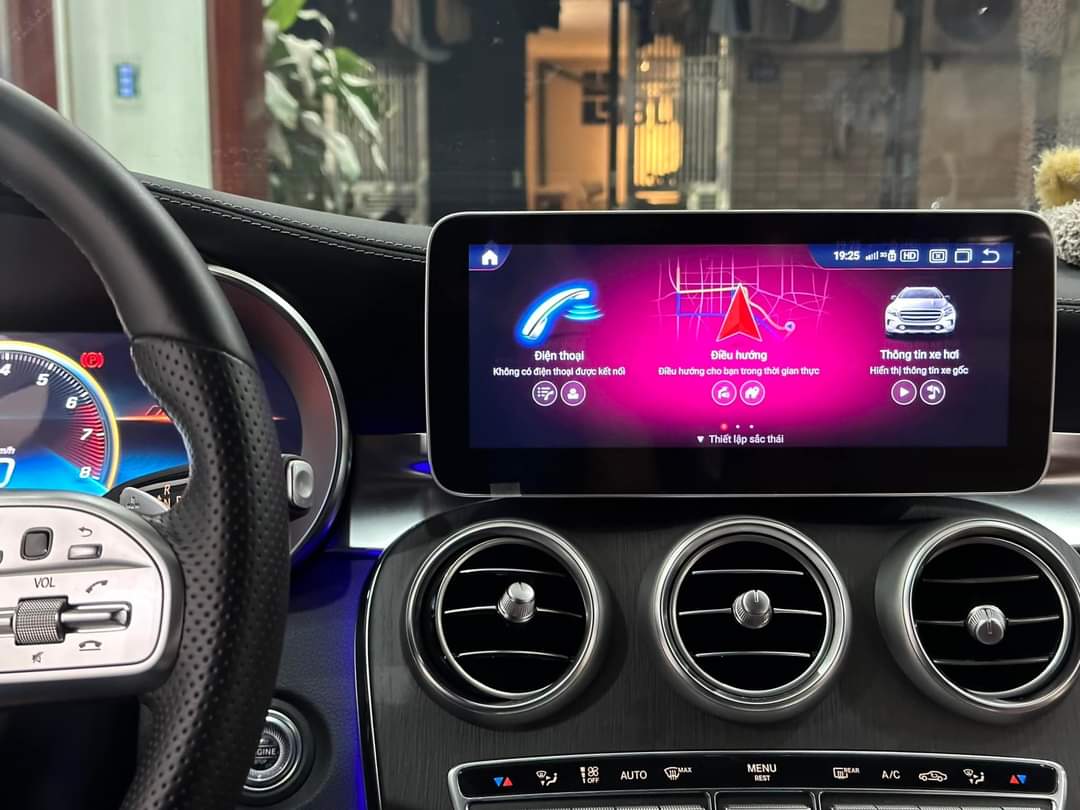 Màn hình android Omas Pro 360 xe Mercedes GLC 10 Image