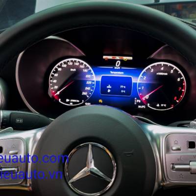 Nâng cấp đồng hồ điện tử xe Mercedes C