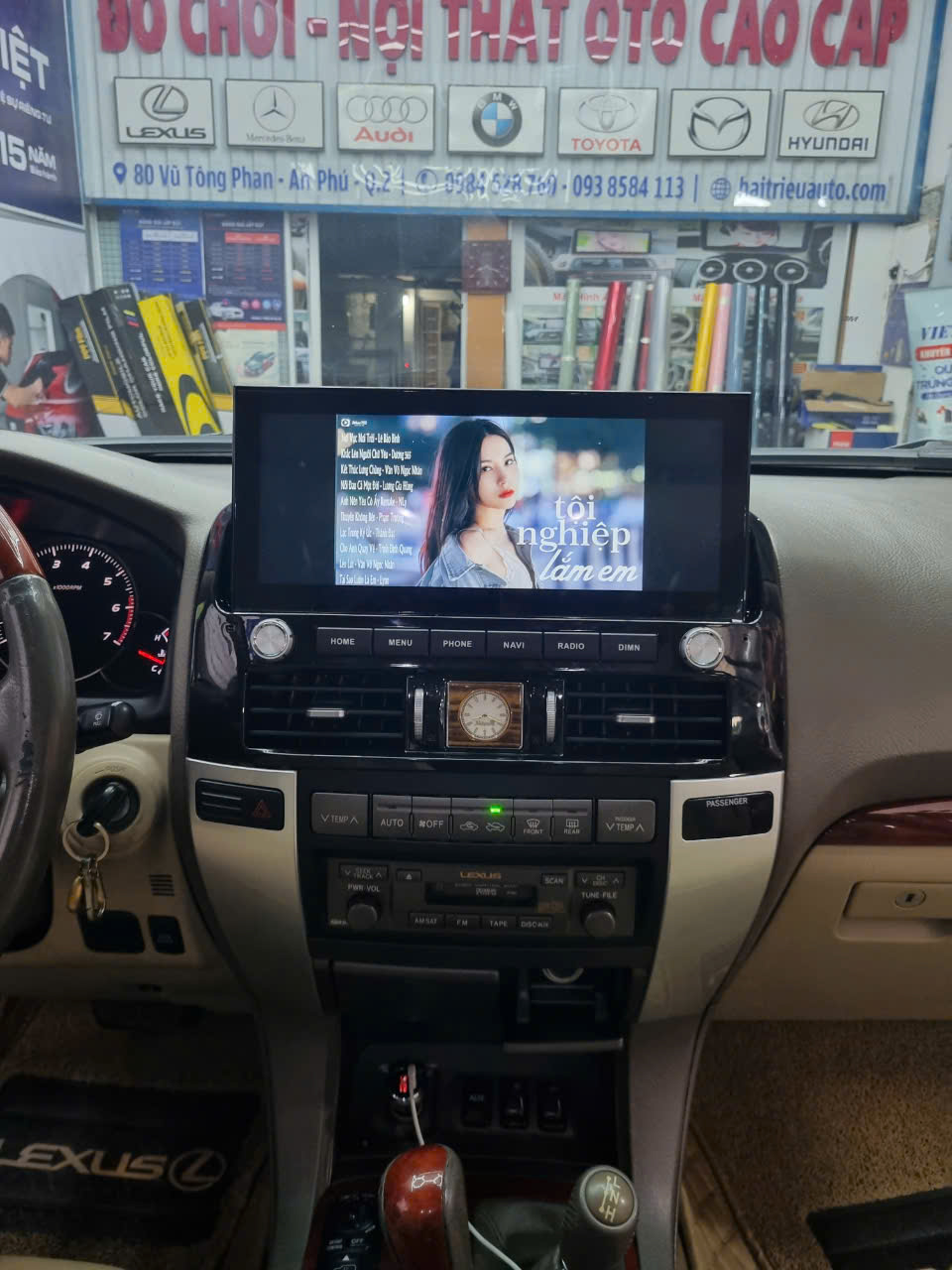 Màn hình android 12in xe Lexus GX470 7 Image