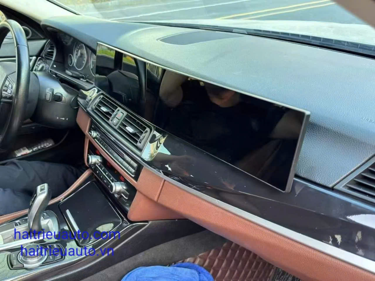 Màn hình android dài xe BMW 520 5 Image