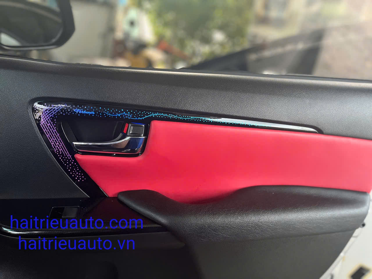 Led nội thất theo xe Fortuner 5 Image