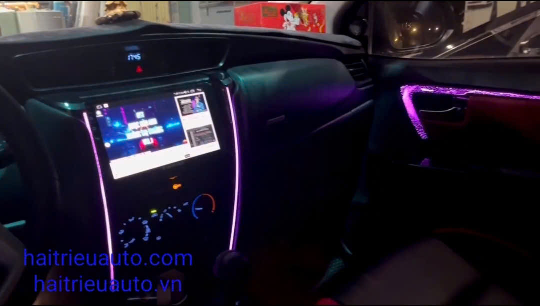 Led nội thất theo xe Fortuner 3 Image
