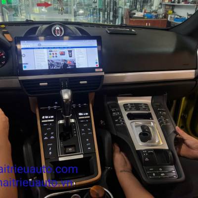 Màn hình phụ xe porsche Panamera