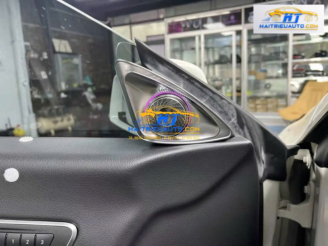Led nội thất xe Mercedes CLA 3 Image