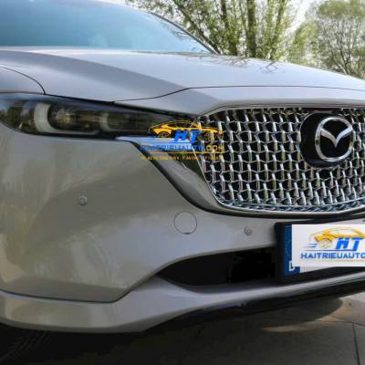 Mặt ca lăng xe Mazda CX 5