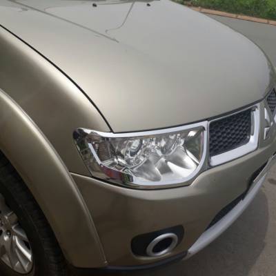 đồ trang trí cho xe Mitsubishi Pajero Sport 2017
