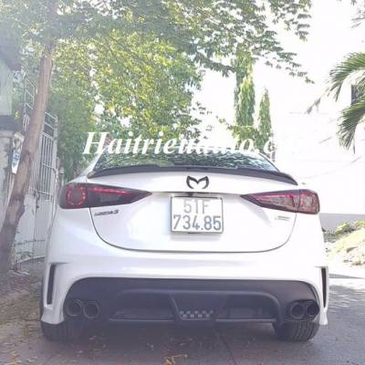 Đuôi cá Mazda 3