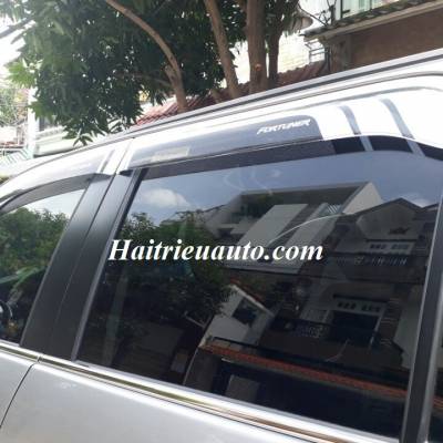 Ốp hông cho xe Toyota Land Cruiser