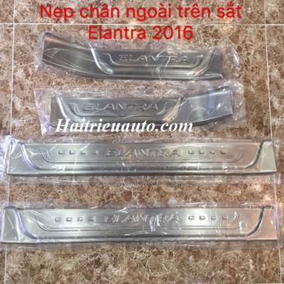 Vè che mưa viền xi Elantra