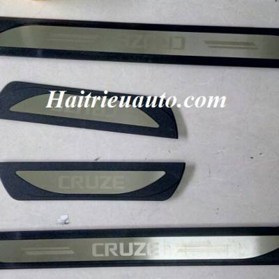 Nẹp bước chân trong Cruzu