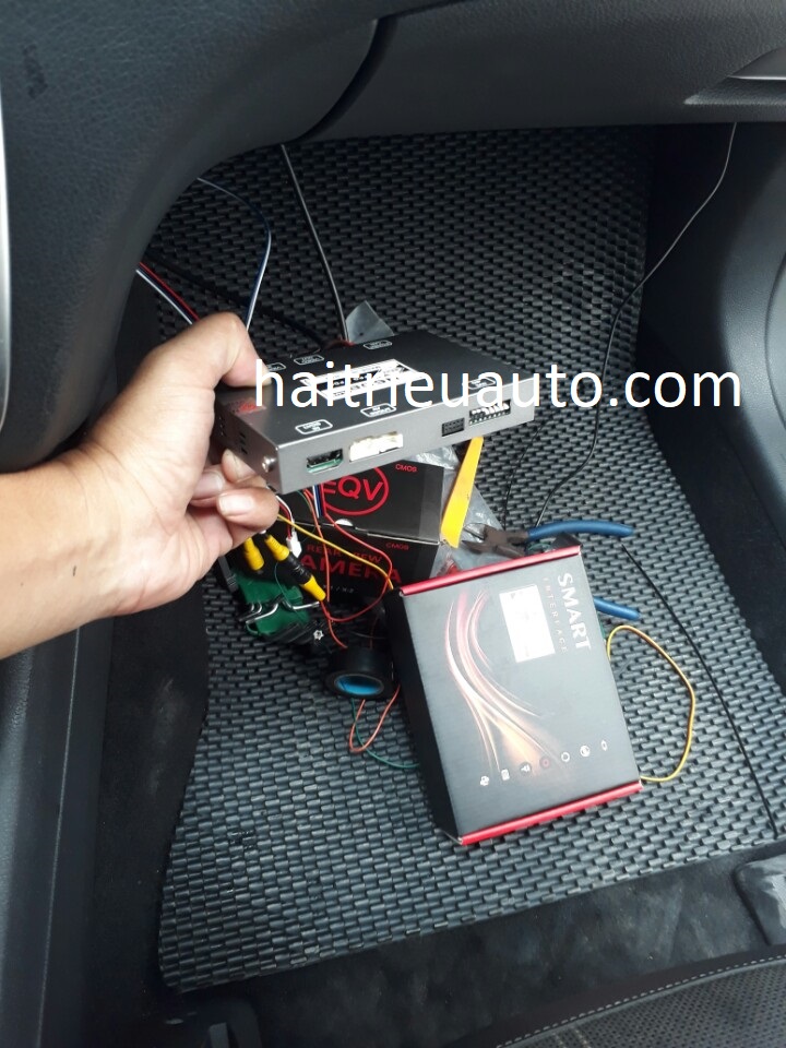 Camera lùi cho xe Mercedes CLA 200 6 Image