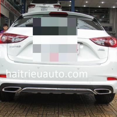 ốp pô mầu đen cho xe mazda 3